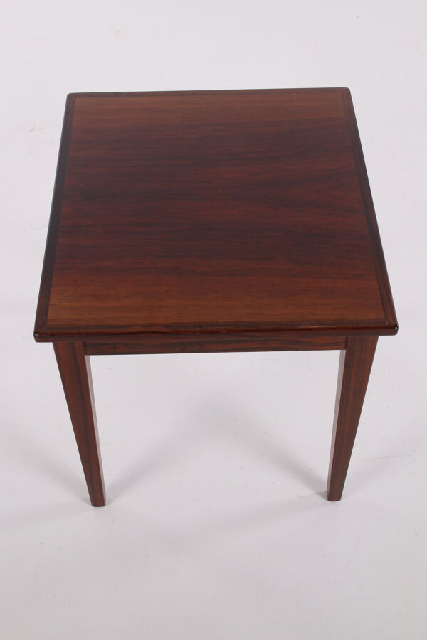 Table d'appoint de bois de rose ou table d’côté des années 60