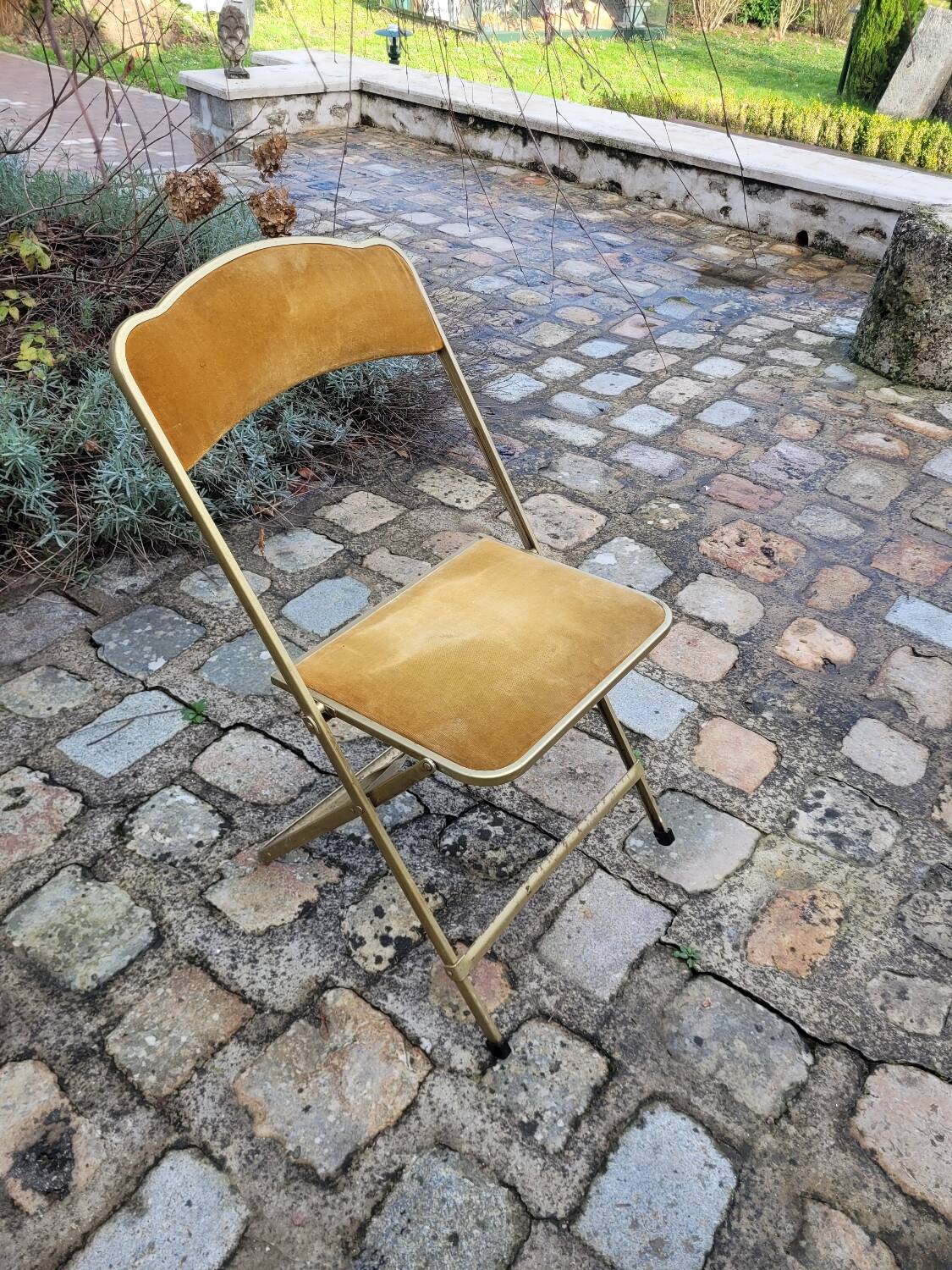 Vintage folding chair