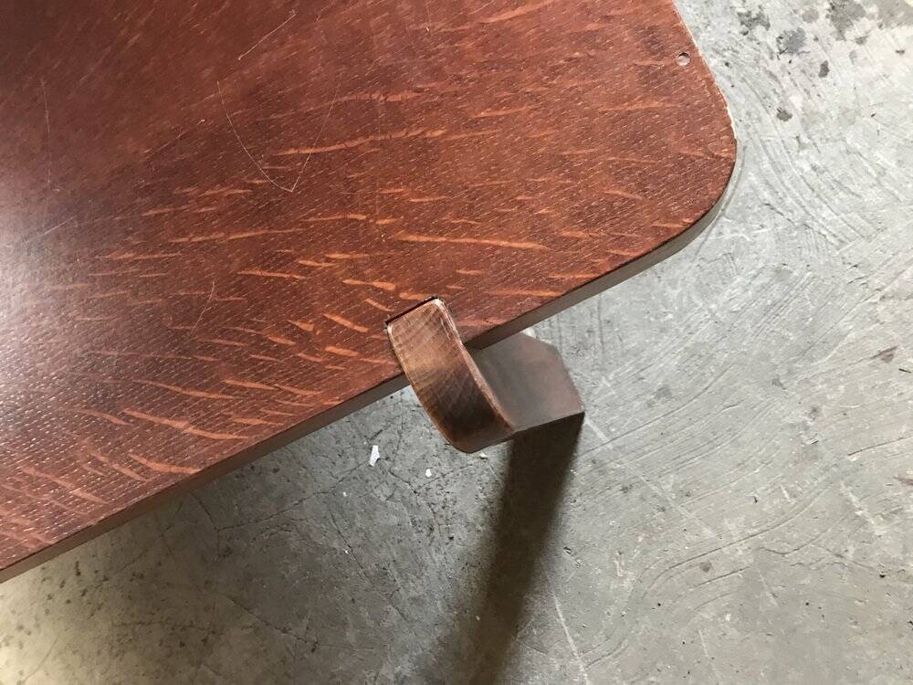 Table basse mid-century en bois marron 1970, plateau rectangulaire coins arrondis
