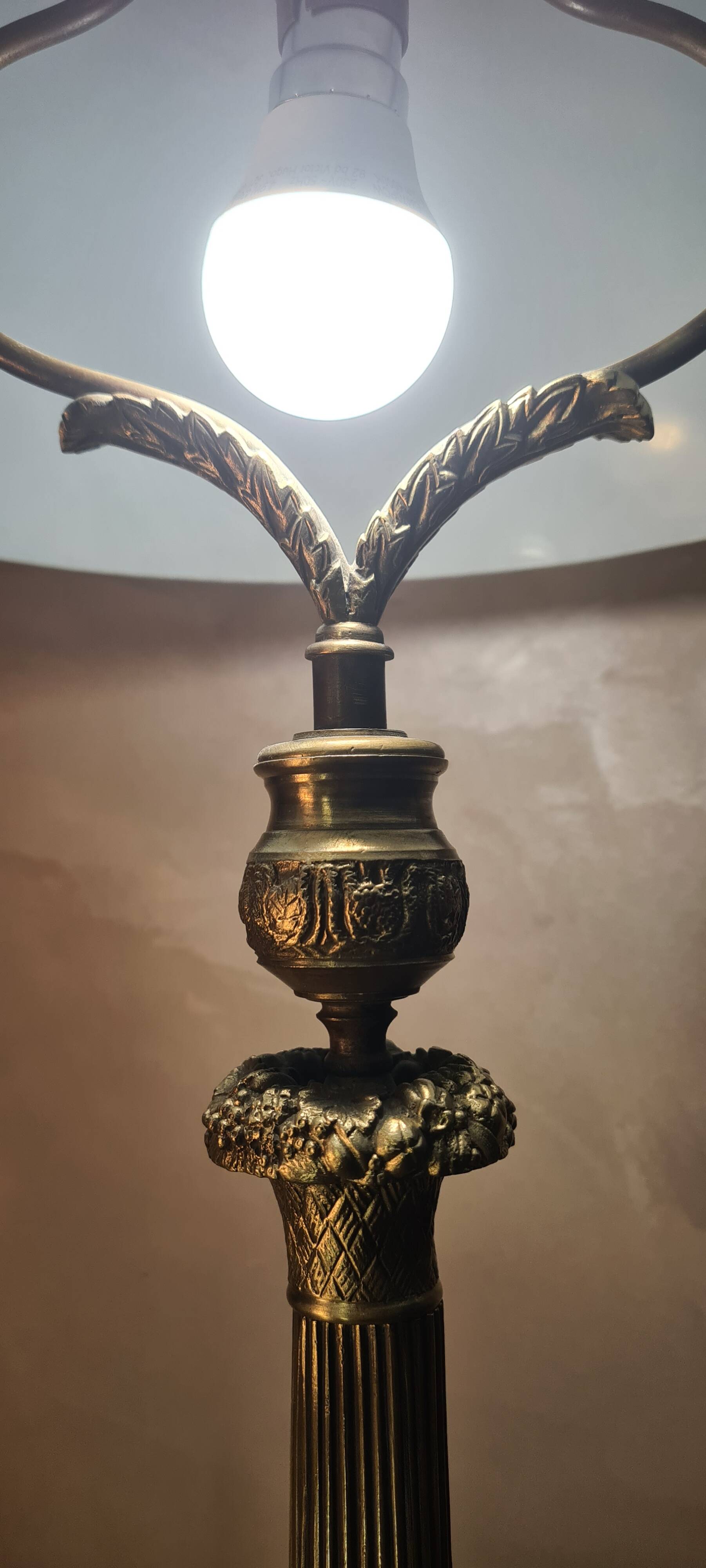 Elégante Lampe Napoléon III de bureau fin 18e   47x33