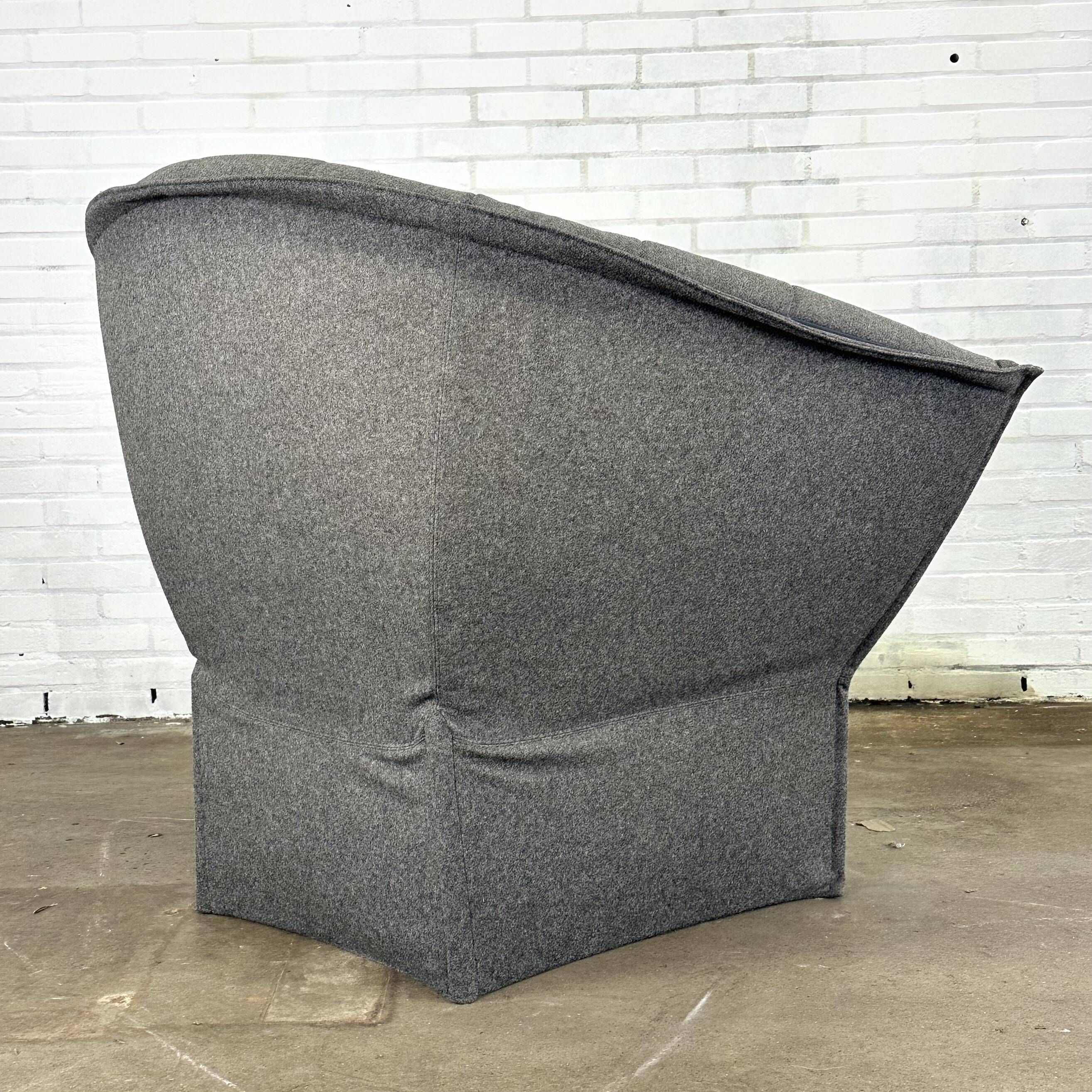 Fauteuil Moel de Ligne Roset par Inga Sempe