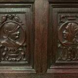 Meuble de rangement a trois portes de style Renaissance XX siècle
