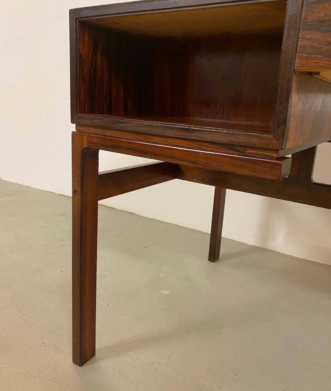 Danish Palisander Desk by Arne Wahl Iversen 60s