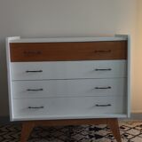 Chest of drawer compass feet