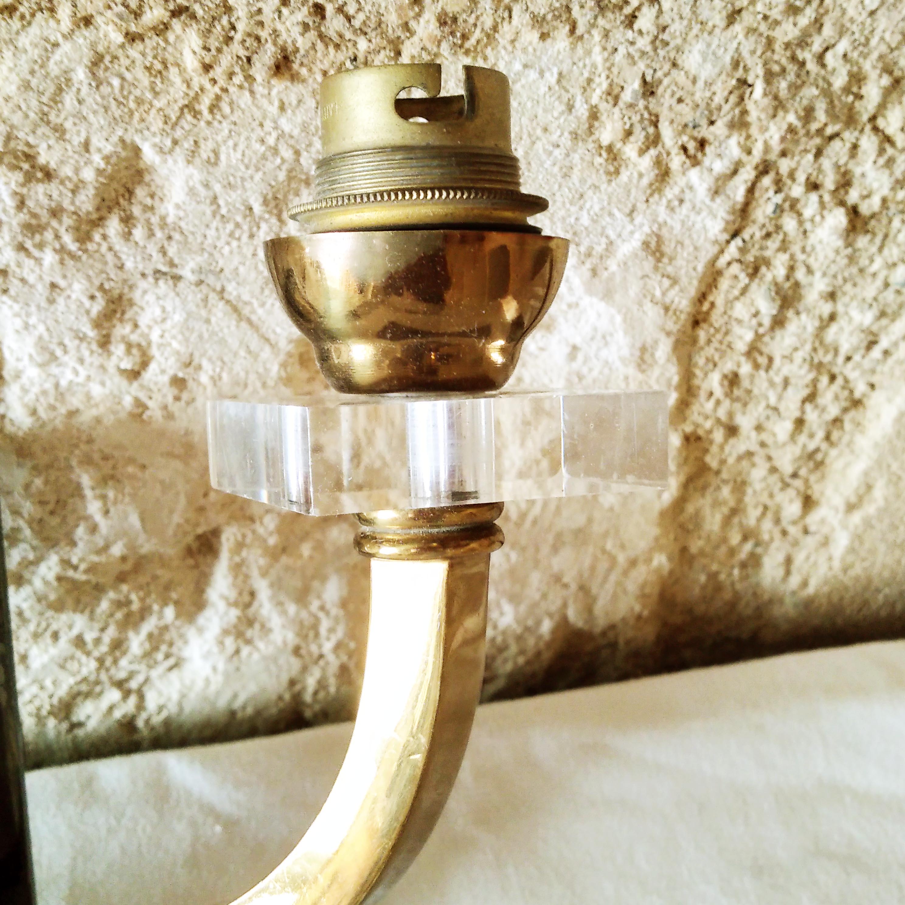Brass art deco sconce