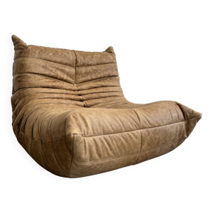 Chauffeuse togo en cuir