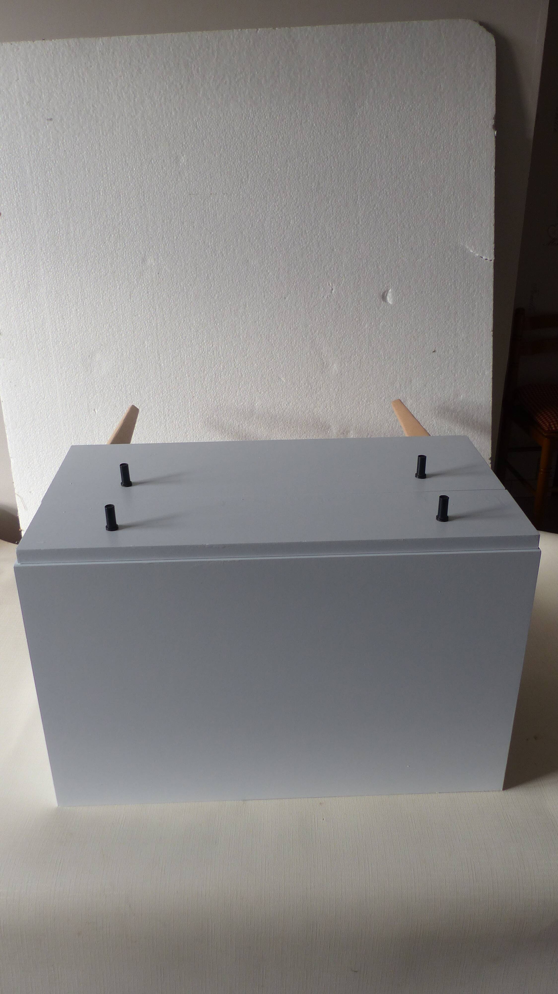 Bedside table
