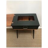 Singer desk