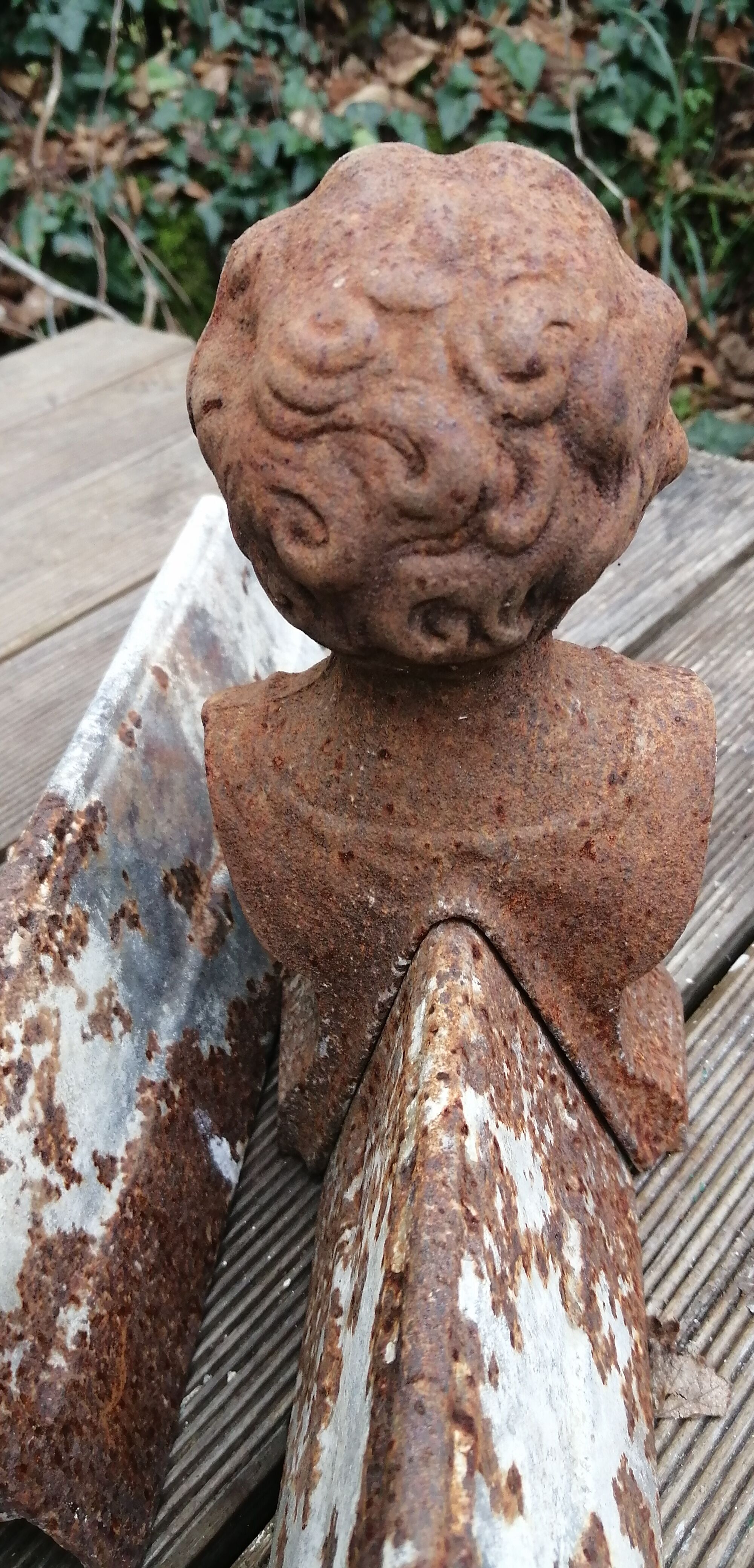 Pair of cast iron fireplace chenets "Children"