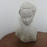 Bust "woman" in plaster