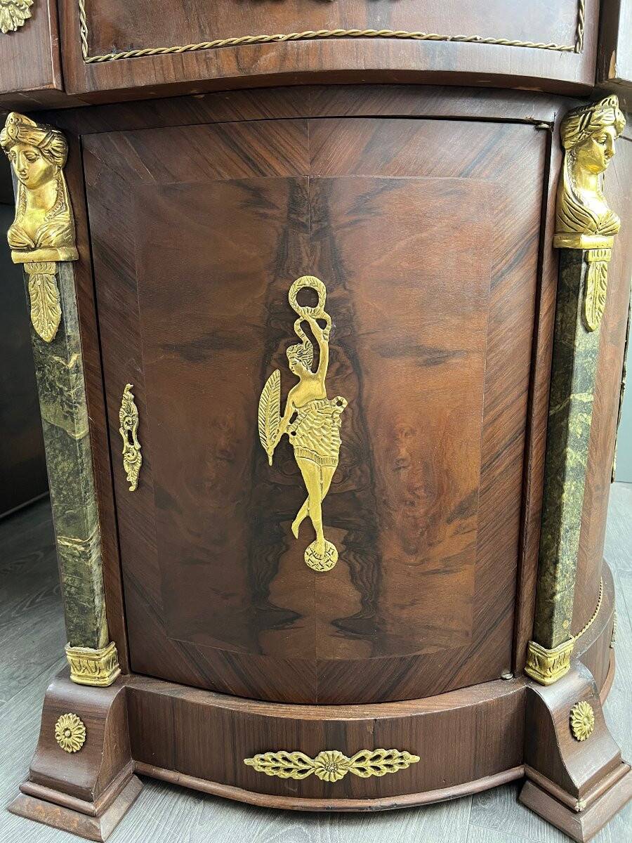 Bureau Empire en acajou et placage, bronze doré, début XIXe siècle