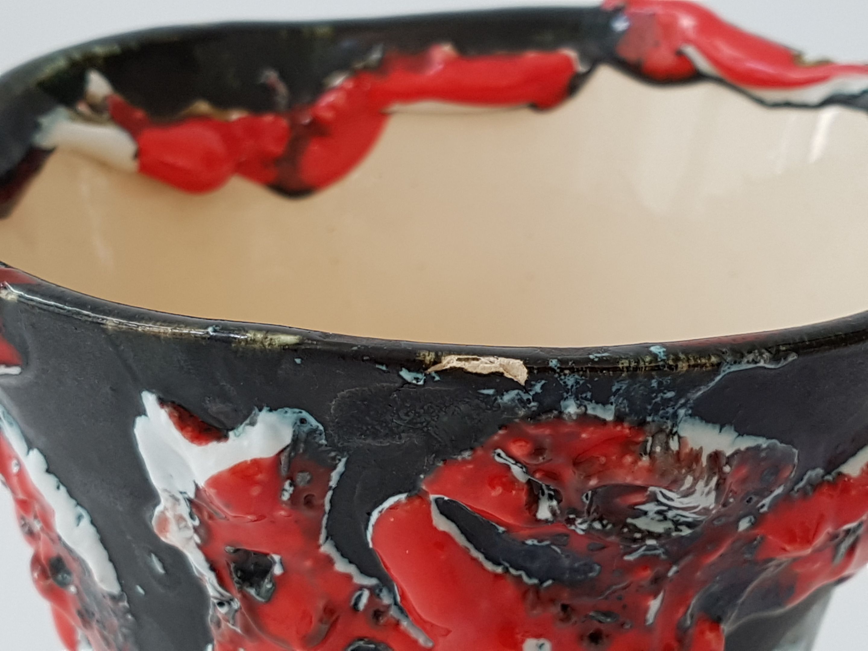 1960 ceramic vase