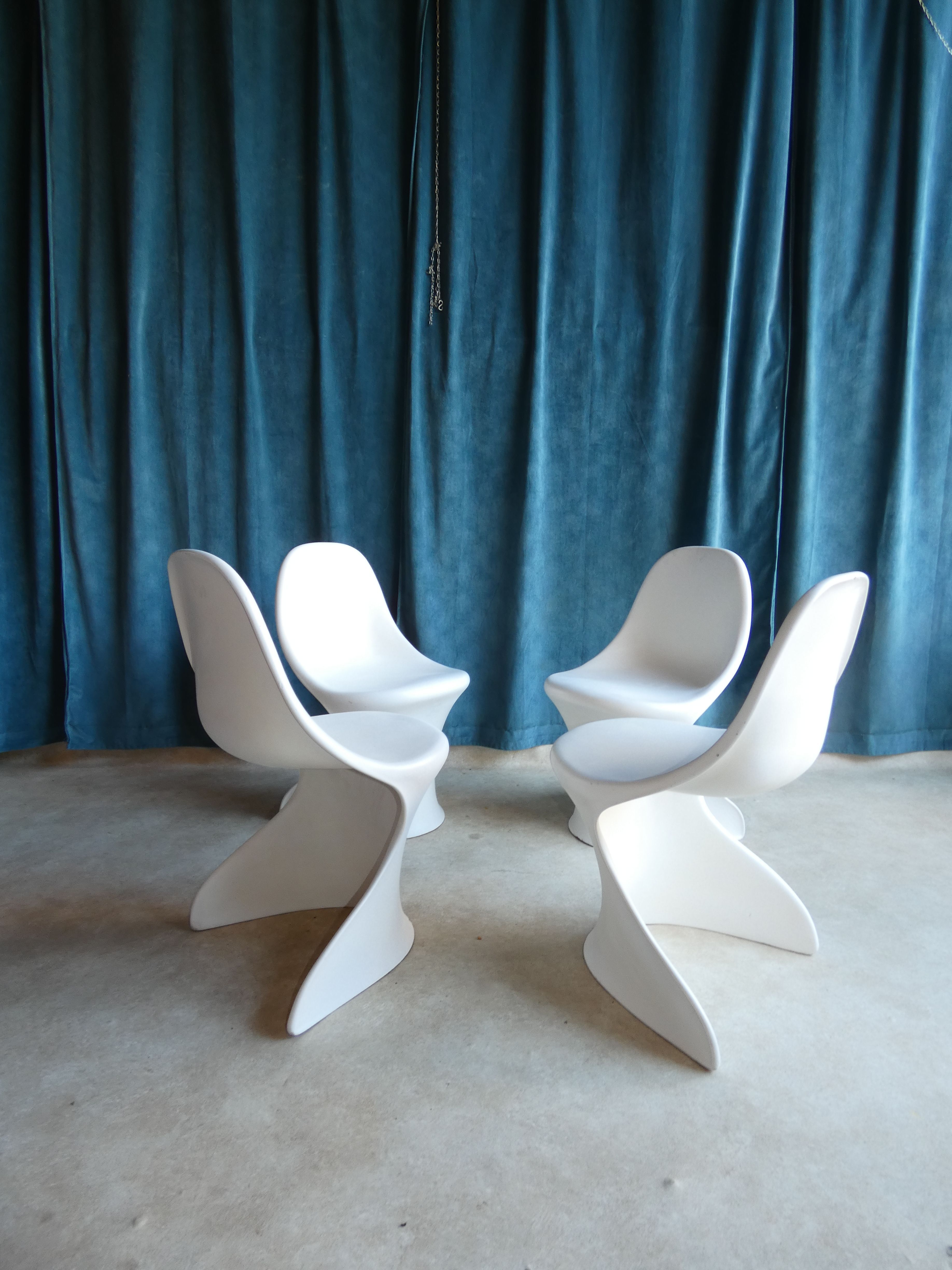 4 chairs vintage 1960