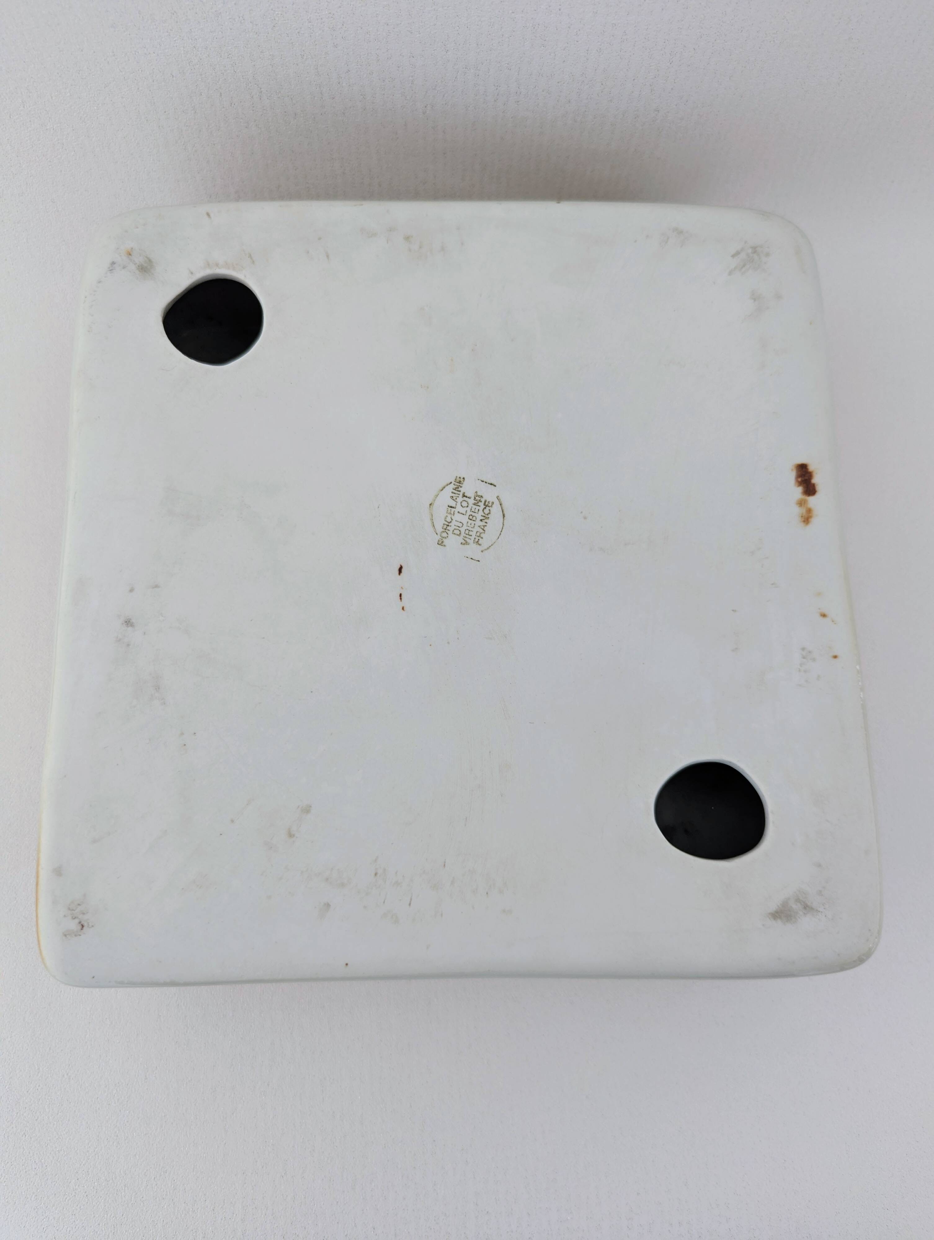 Vintage Virebent porcelain empty pocket