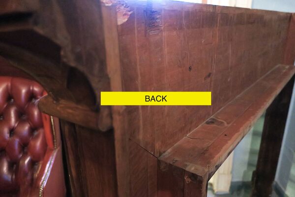 Cheminée Art déco en teck massif sculpté et fer forgé, 1920