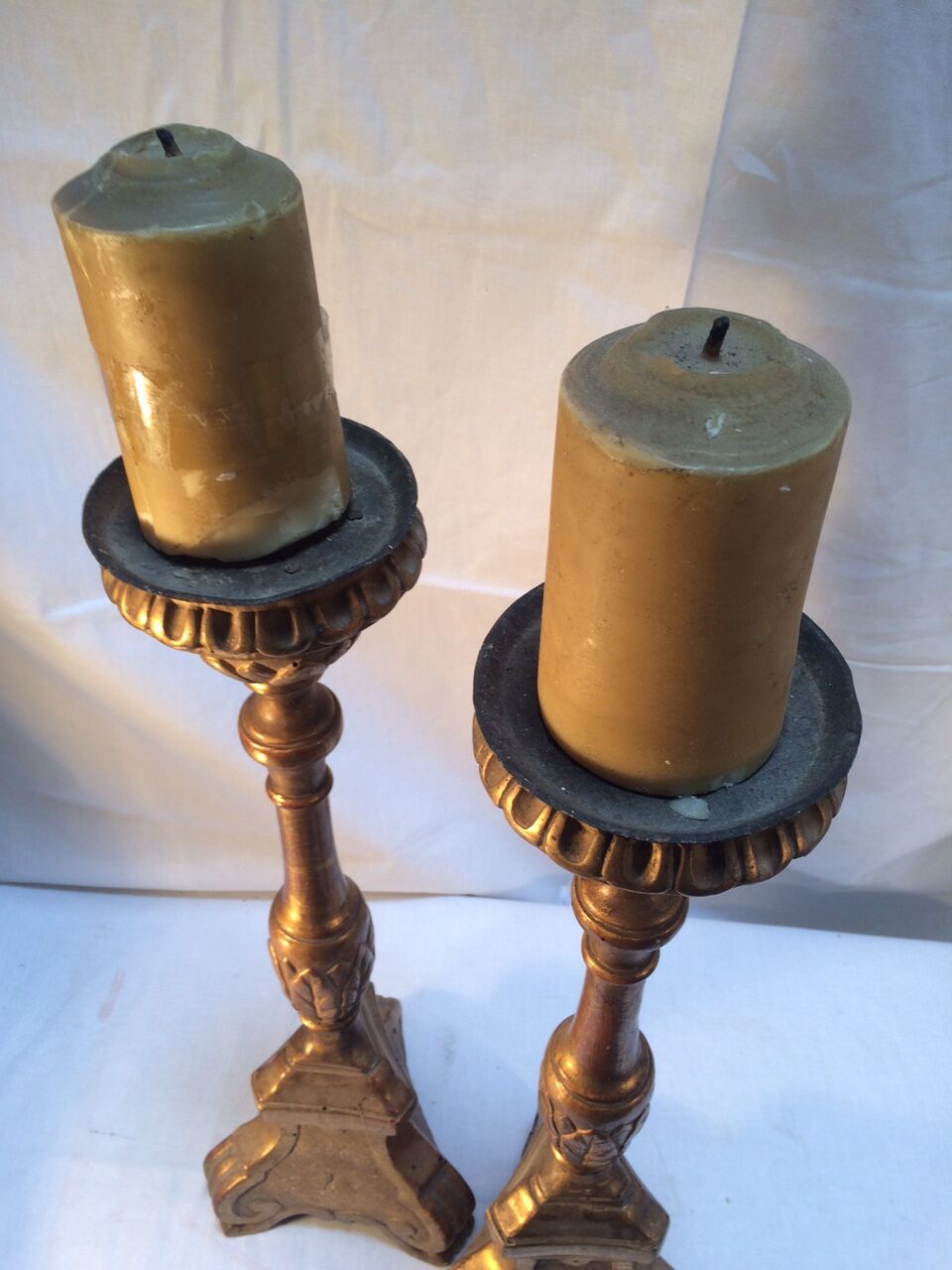 Pair of ancient carved gilded wood candlesticks - 18th century