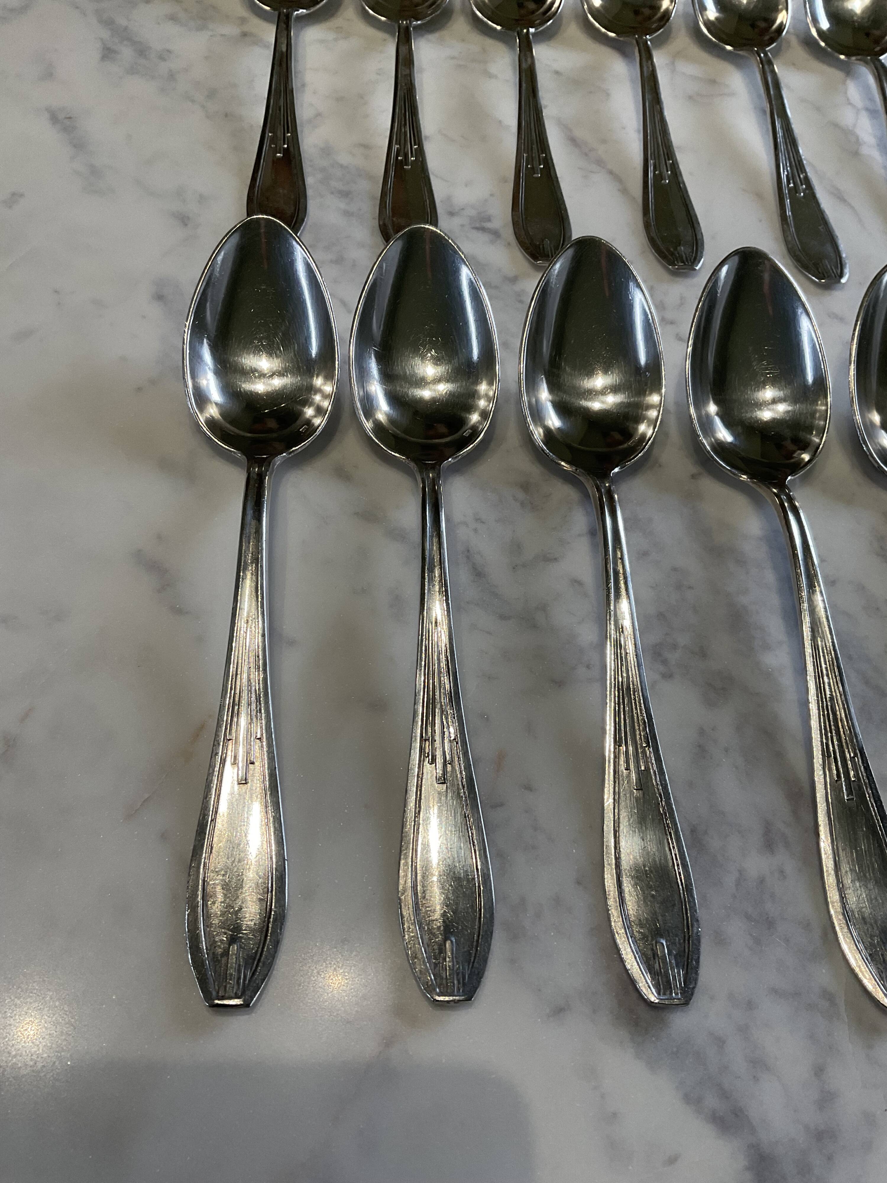 Set of 12 tablespoons. Art Deco. Silver-plated metal.