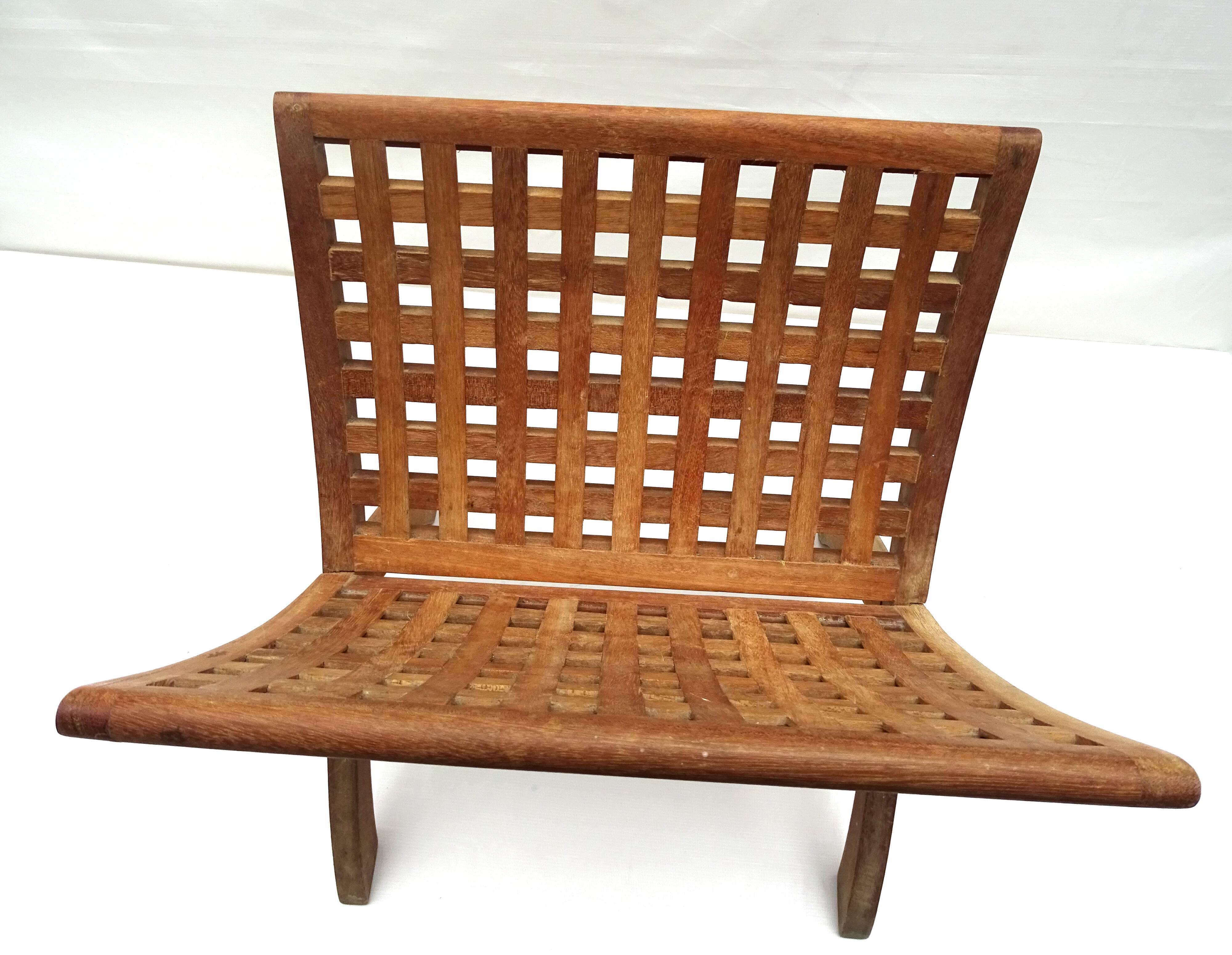 Porte-revue en bois