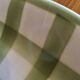 Grand plat rond de service vintage Motif carreaux  Vichy vert