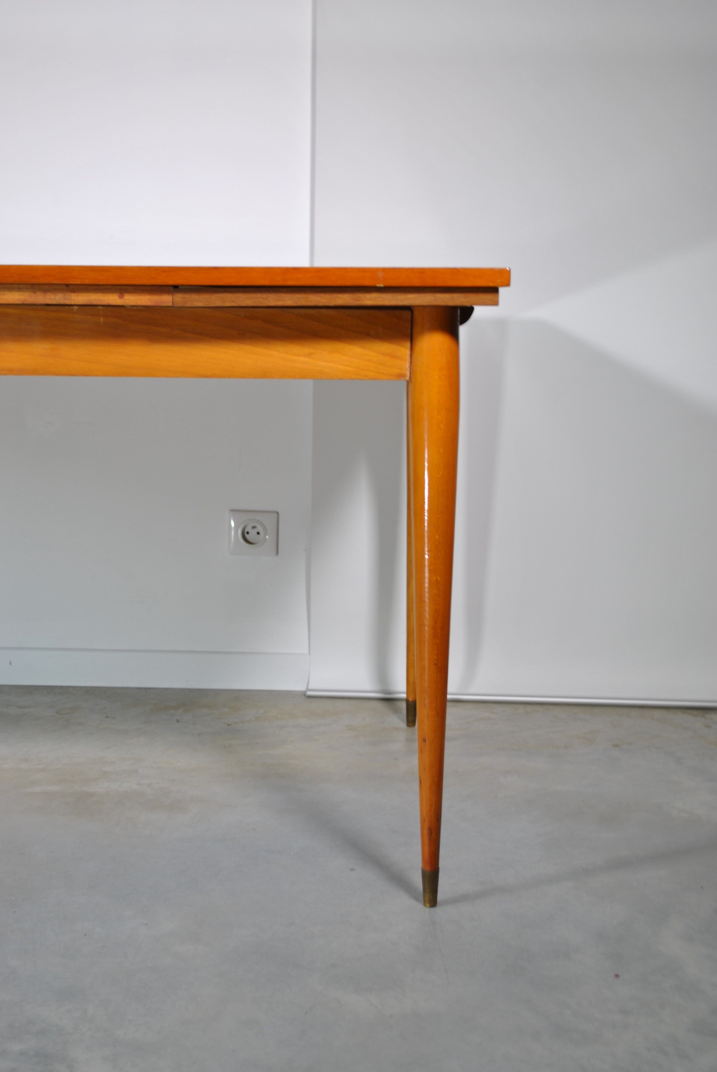 Extendable dining table 1960