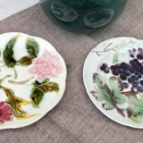 Assiettes Barbotine