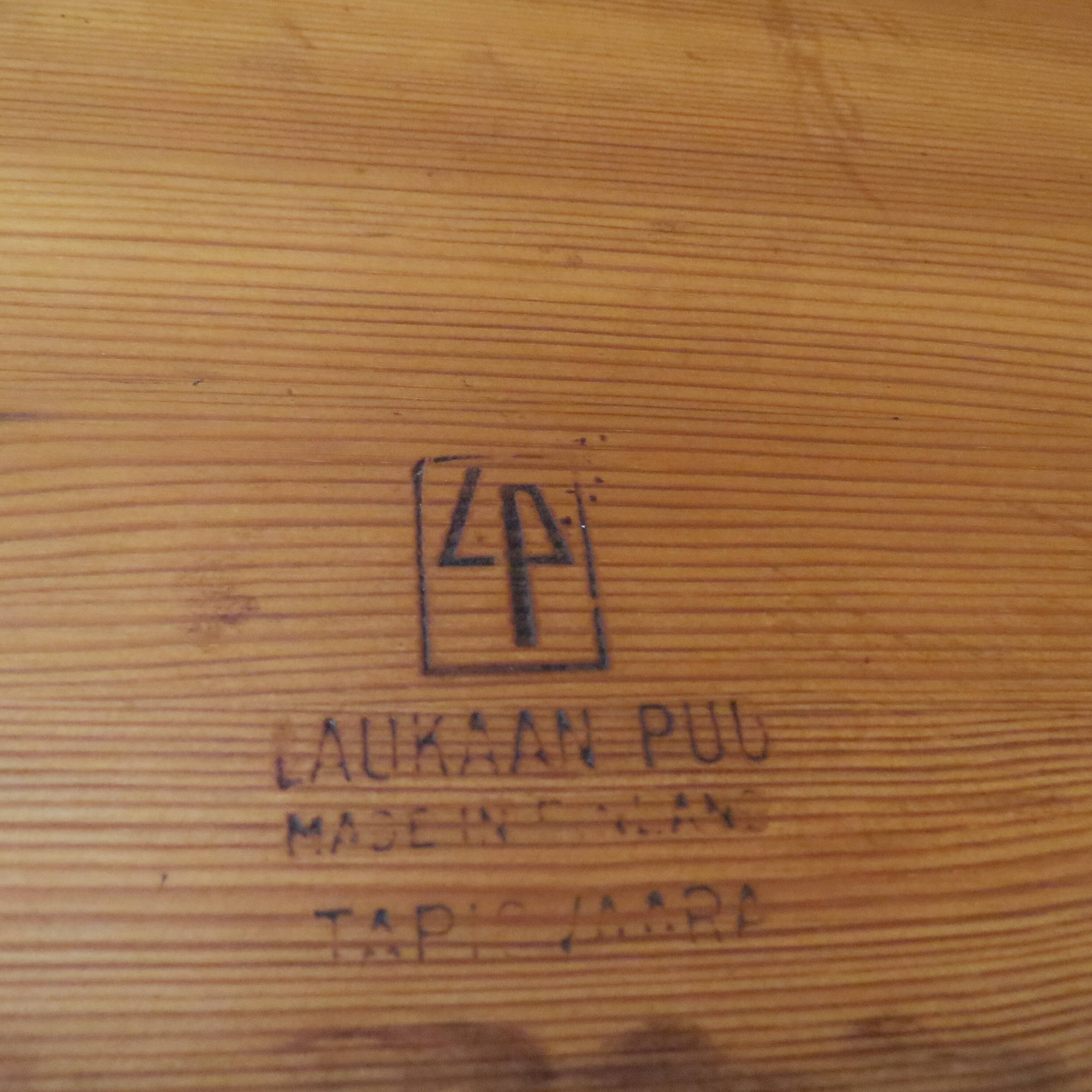 'Hongisto' Pine dining table by Ilmari Tapiovaara for Laukaan Puu Finland