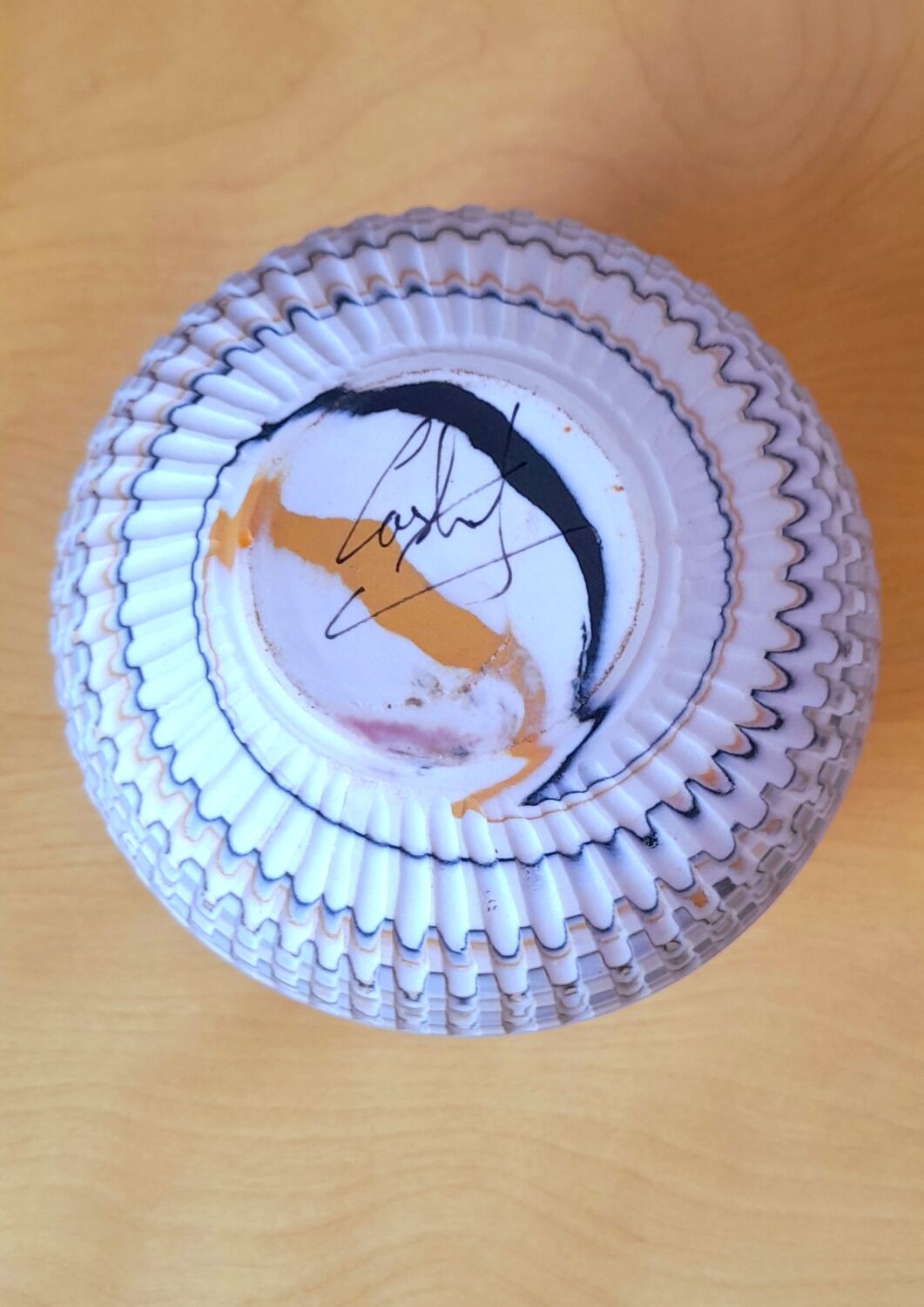 Mixed earth ceramic vase signed