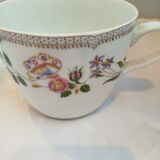 Tasse et Soucoupe Ancienne Fleurs en Porcelaine de Paris/Limoges