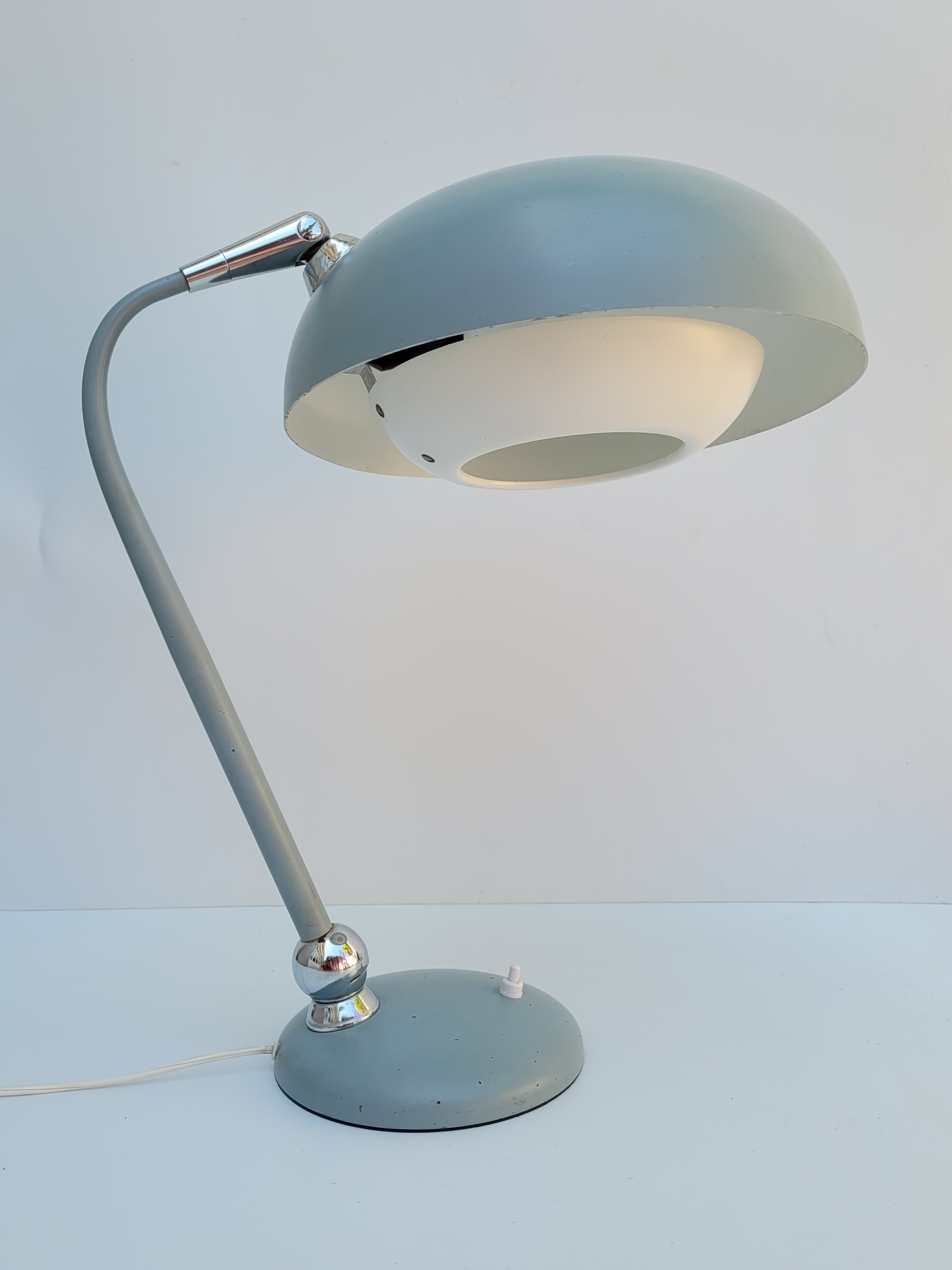 Italian articulated desk lamp Stilnovo, 1950s