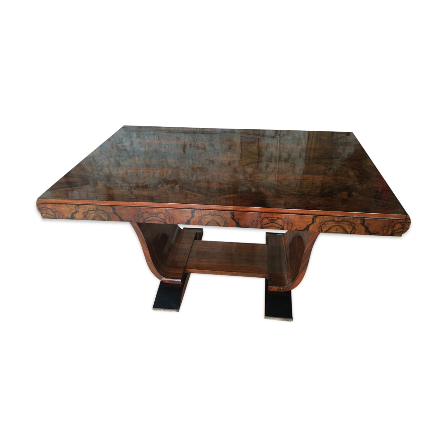 Table art deco dining