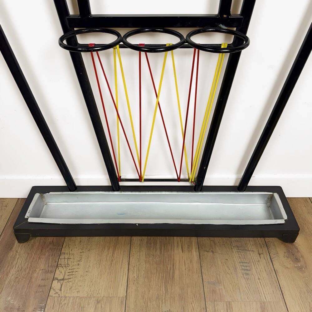 Metal coat rack with wooden balls and scoubidou from the 1960s.