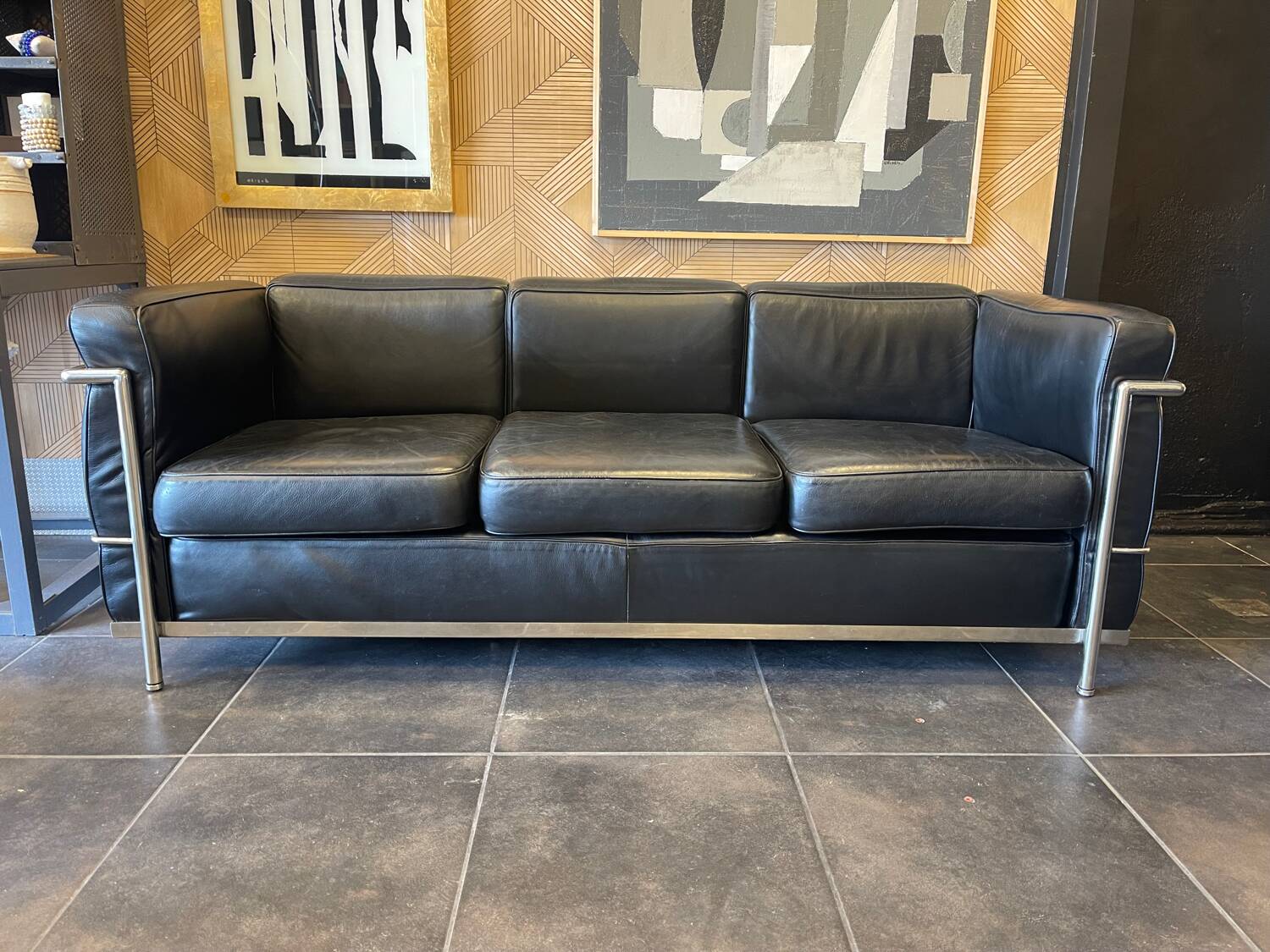 Lecorbusier LC3 sofa