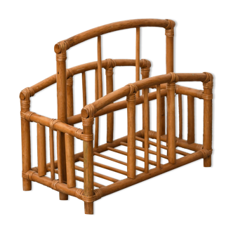 Bamboo rattan magazine door
