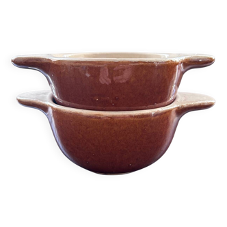 Pair of ear bowls