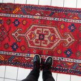 Handmade vintage Persian Hamadan rug 3.2' x 6.2' (100cm x 191cm) 1970s