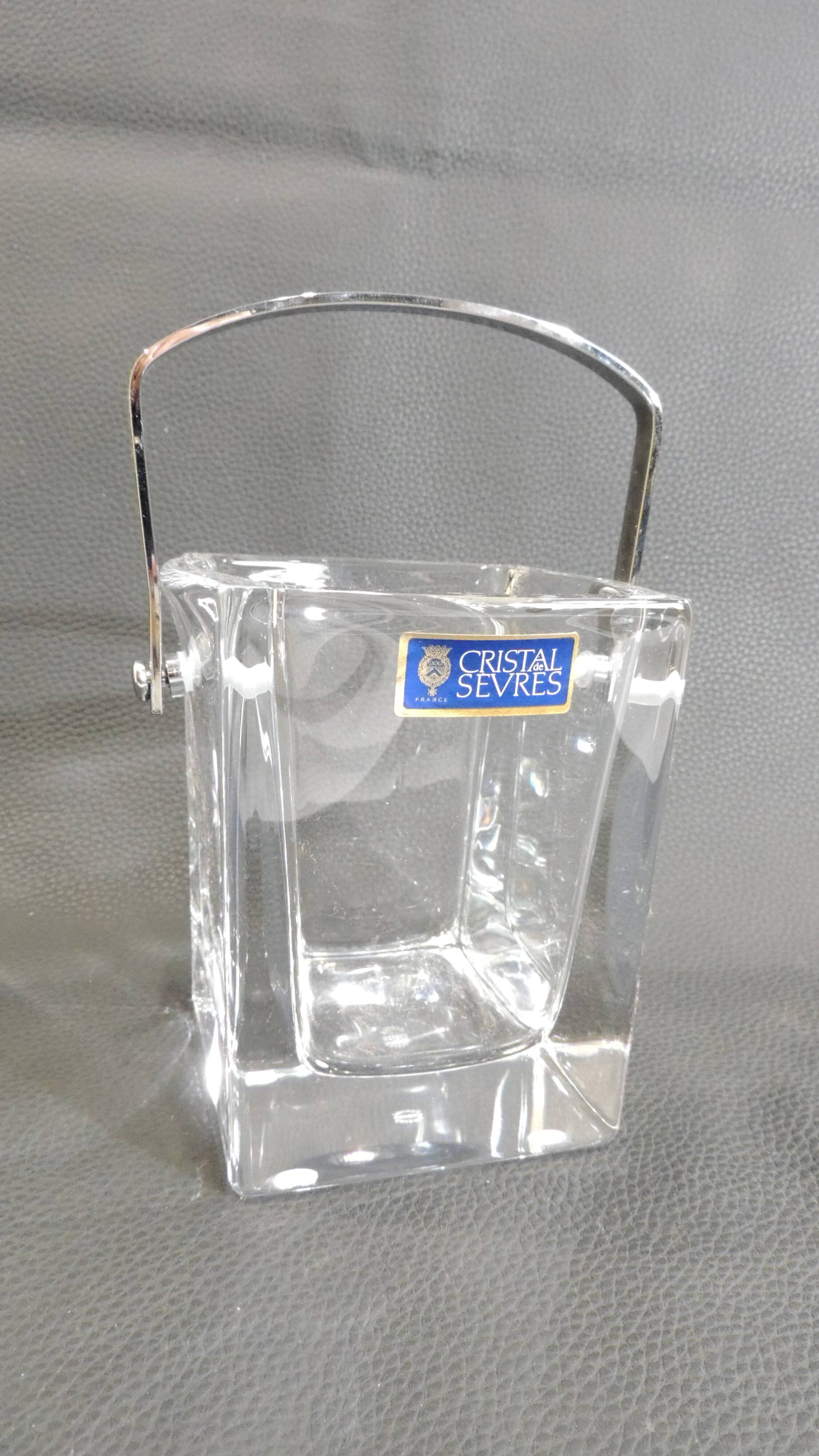 Crystal ice bucket from Sèvres, signed, vintage French design, ice bucket.
