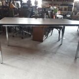 Office table