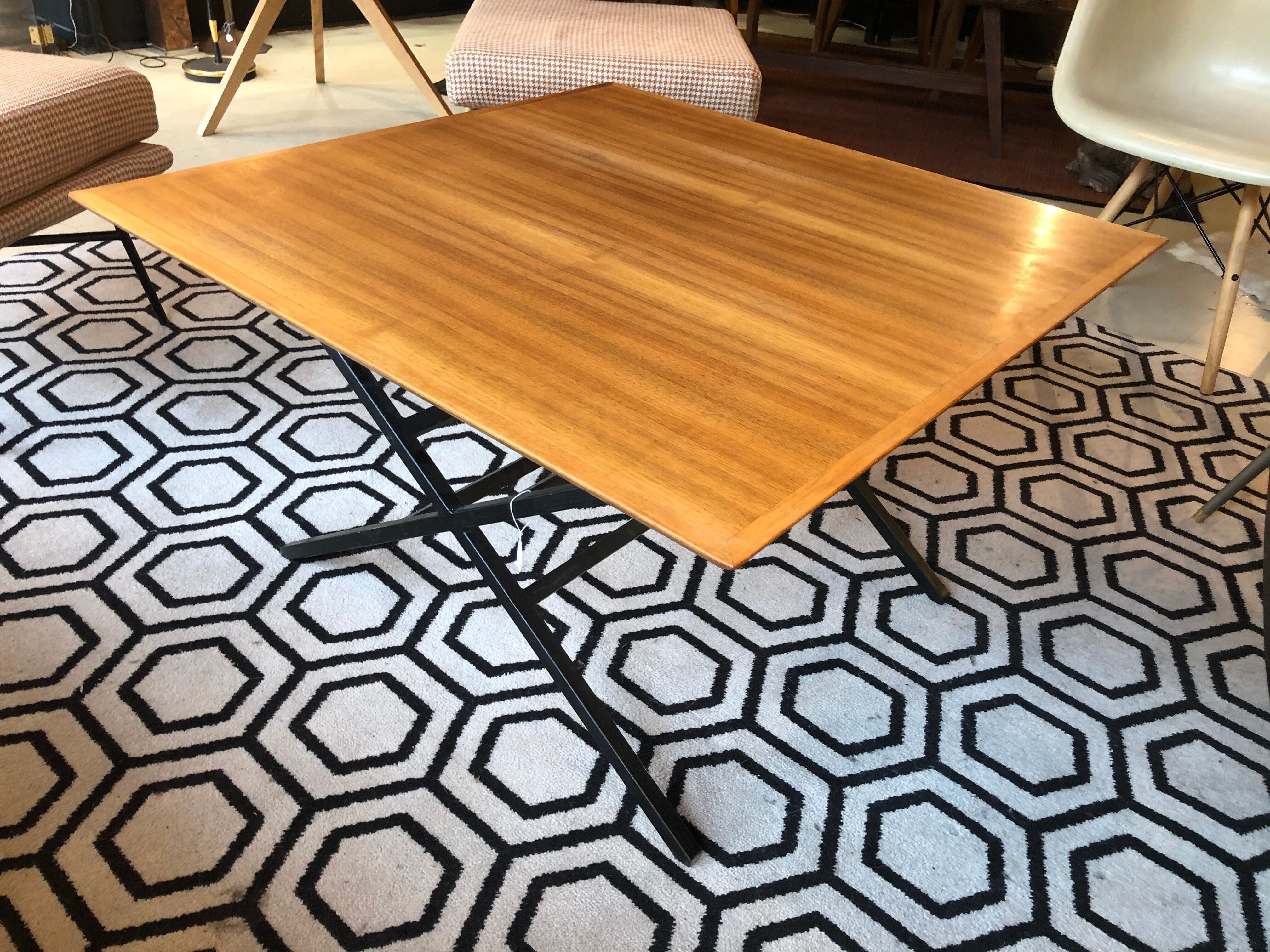 Table Charles Sévigny 1950