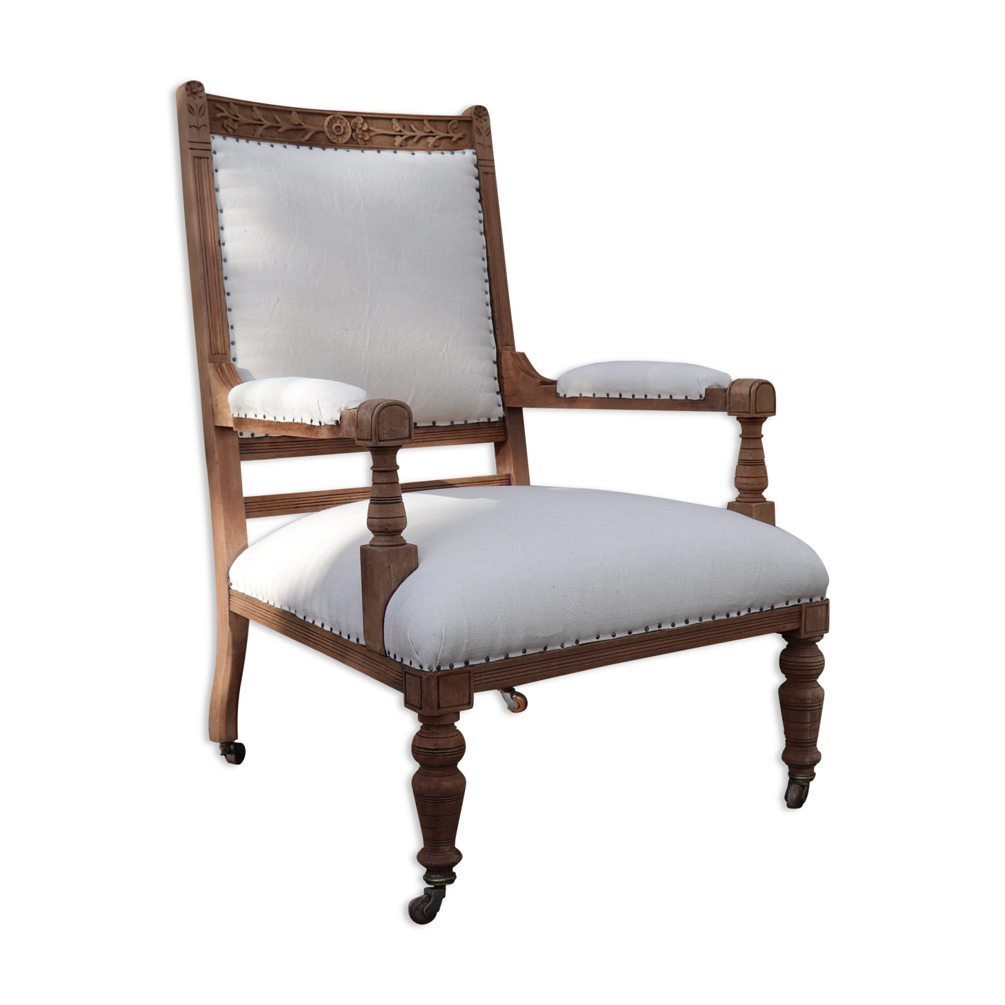 Fauteuil XIXème en bois retapissé en chanvre