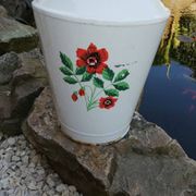 White enamelled metal water jug — 1950s, floral pattern and lid