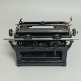 Ideal typewriter black Seidel & Naumann made in Germany