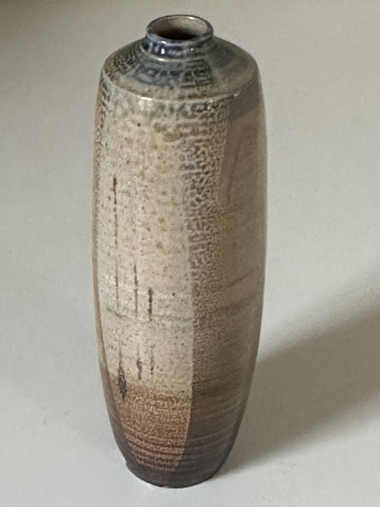 Ceramic vase