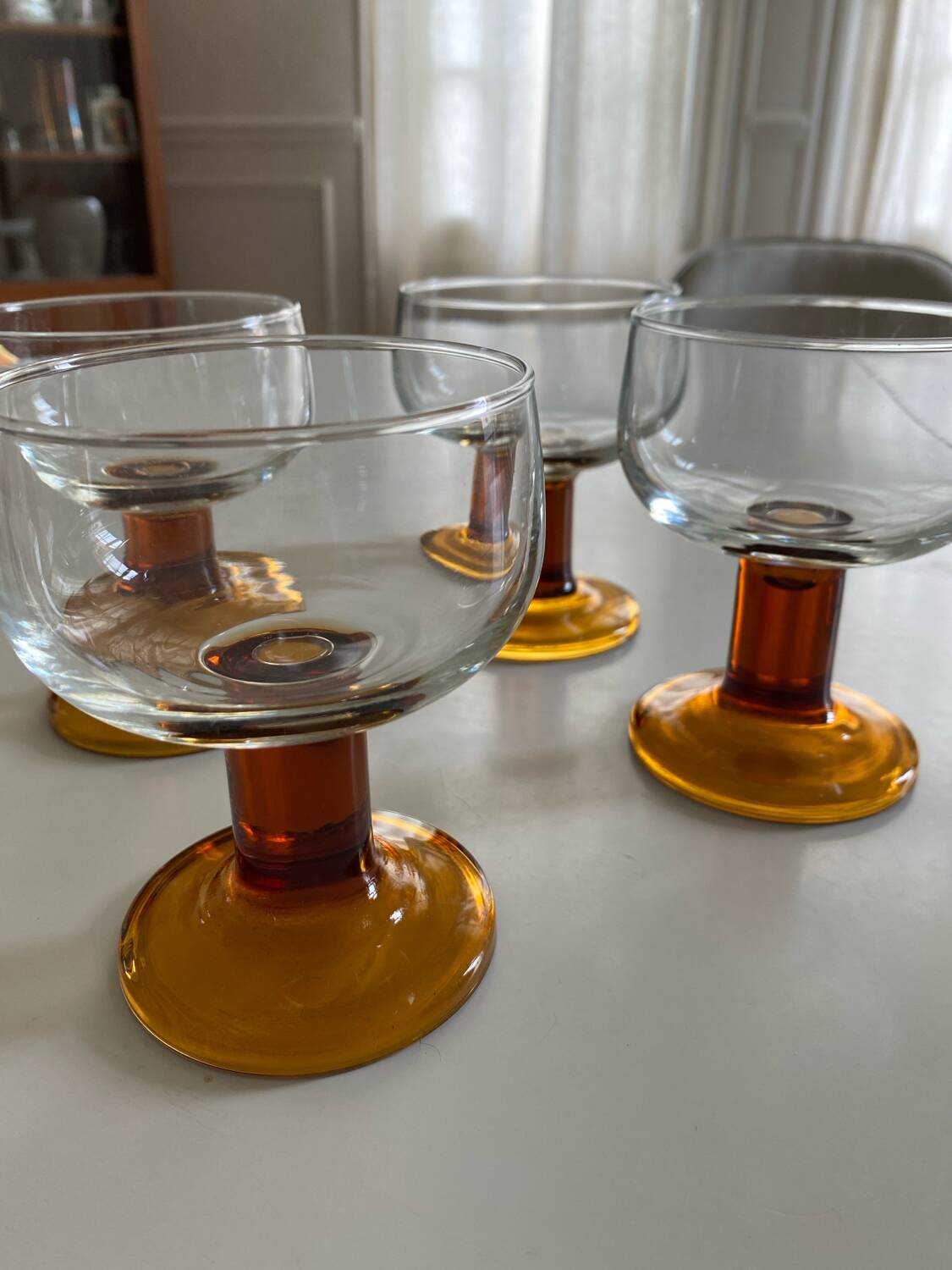 4 glasses 70’s