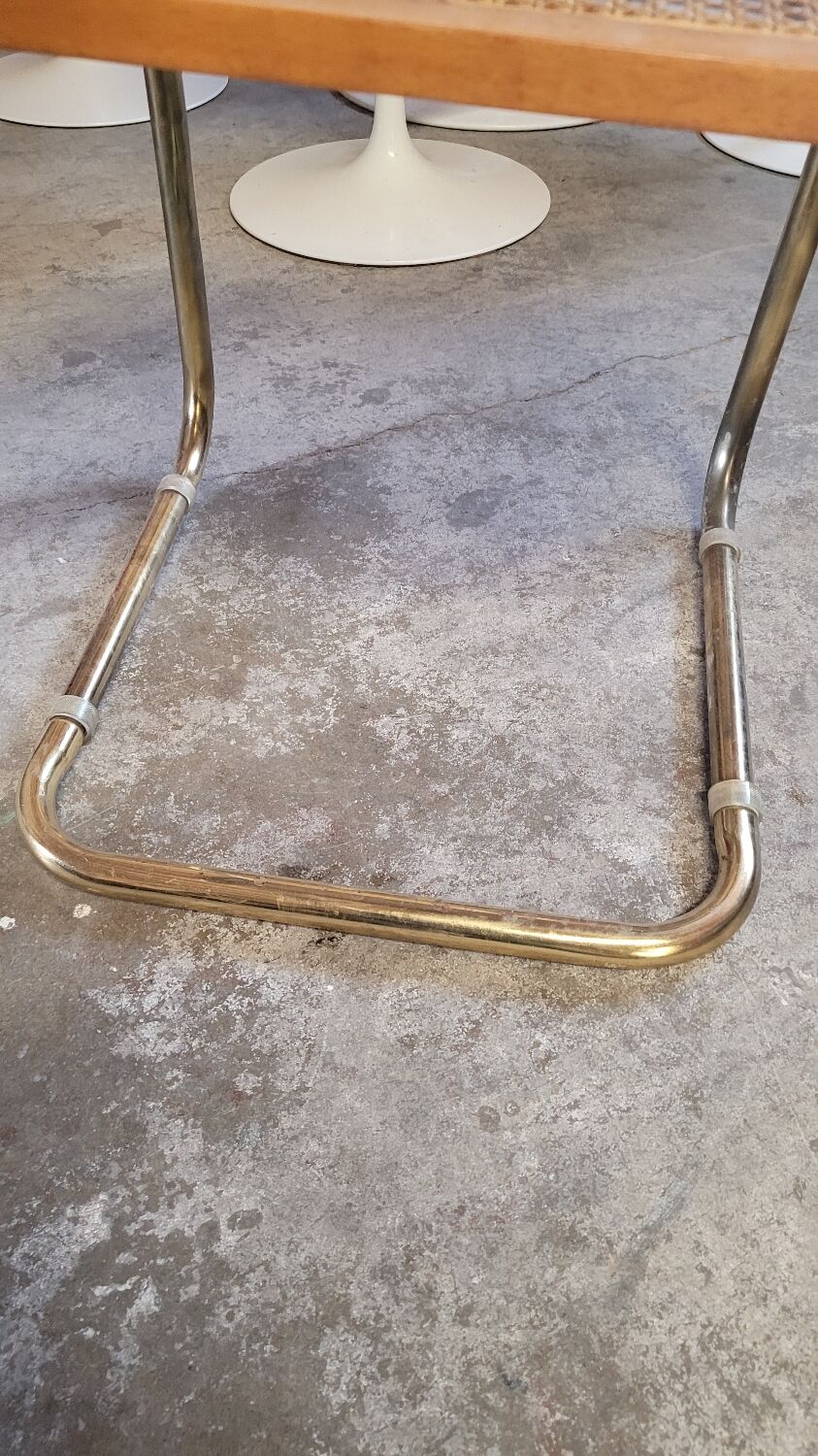 Chaise  de Marcel Breuer en cannage modèle B32