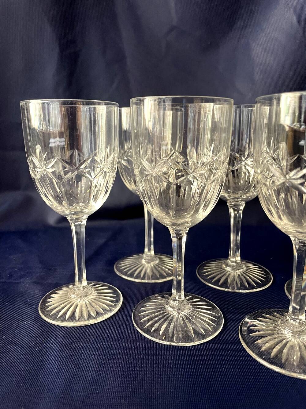 Set of 7 crystal liquor glasses