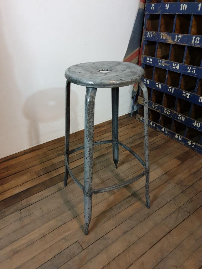 Nicolle workshop stool