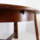 Table de salle à manger ronde à rallonge en chêne massif Brutalist 1950s Mid-20th Century