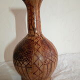 Ancien vase ethnique
