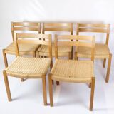 Set Of Five Dining Chairs Model 401 Made In Oak By Jørgen H. Møller