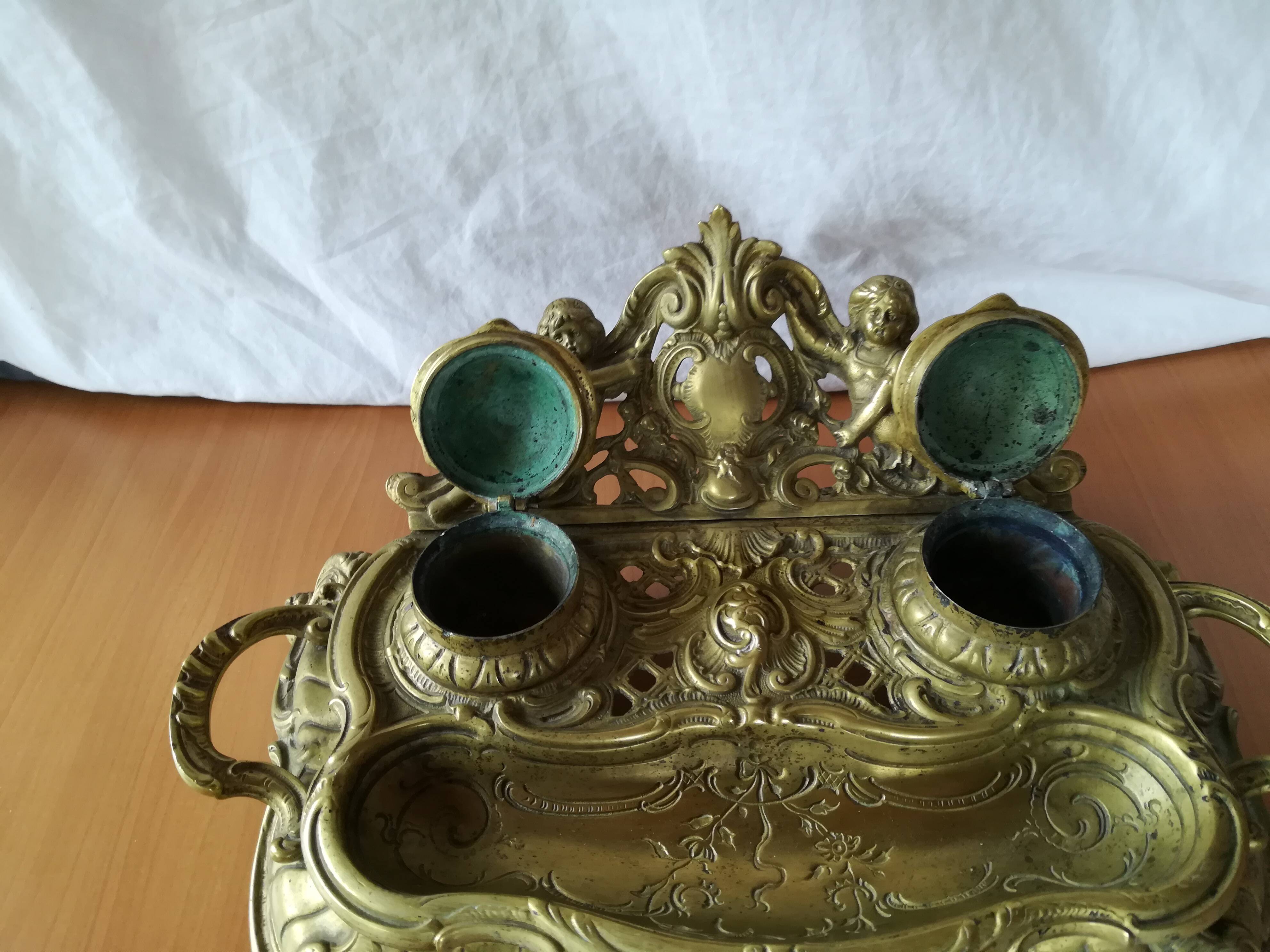 Double inkwells in Bronze 19th Century